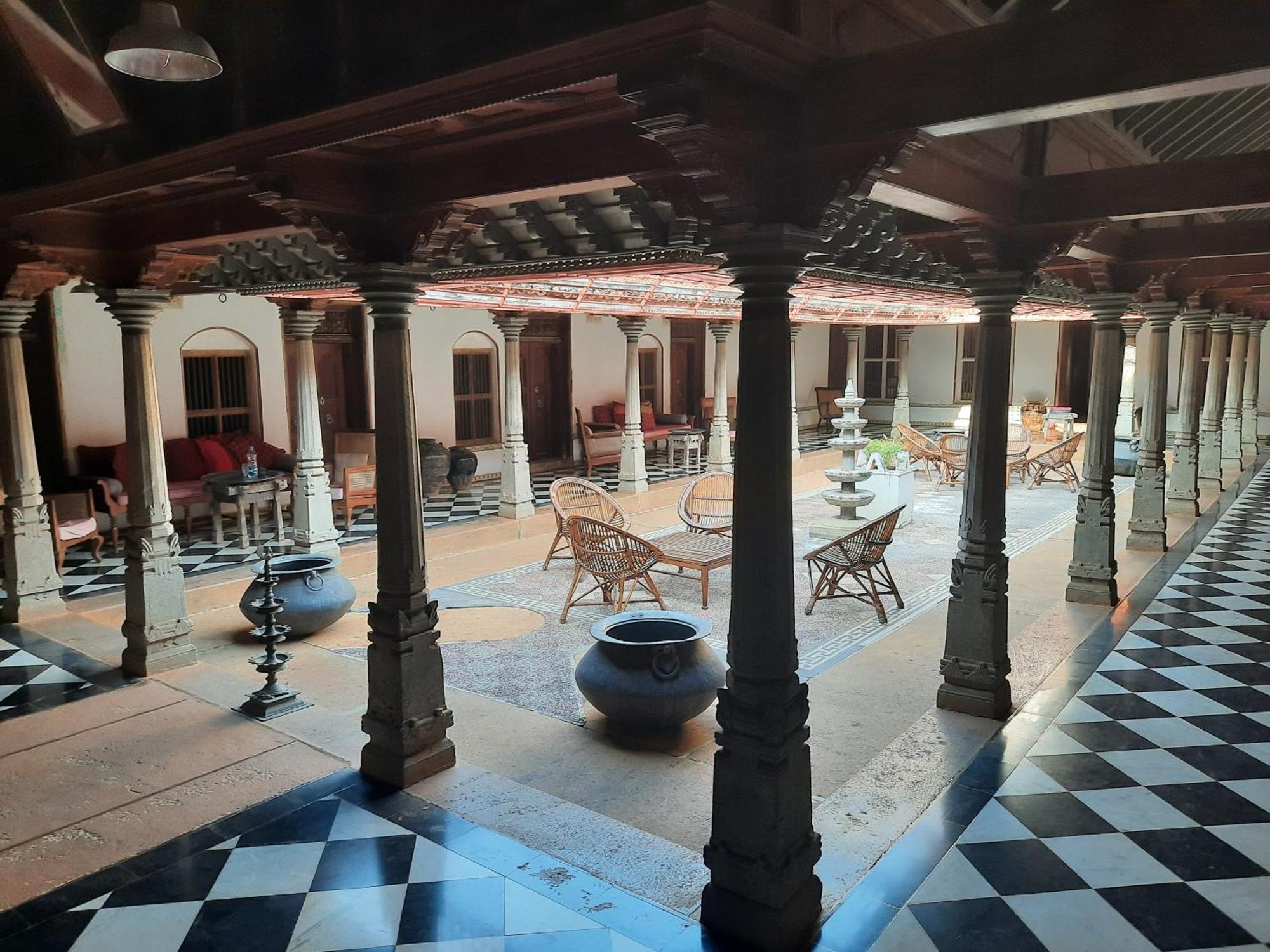 Kānādukāttān Saratha Vilas Chettinad מראה חיצוני תמונה